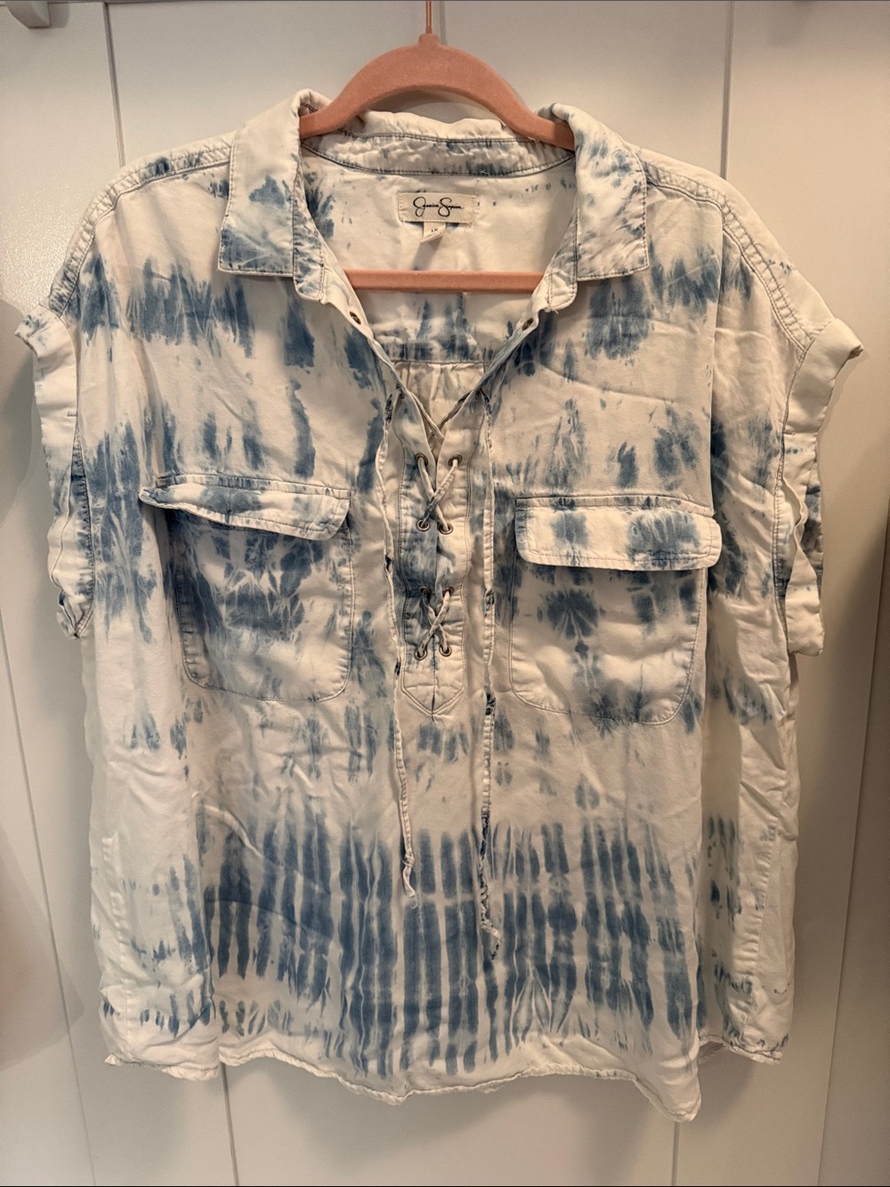 Jessica Simpson White and Blue Tie-Dye Lace-Up Button Down Shirt